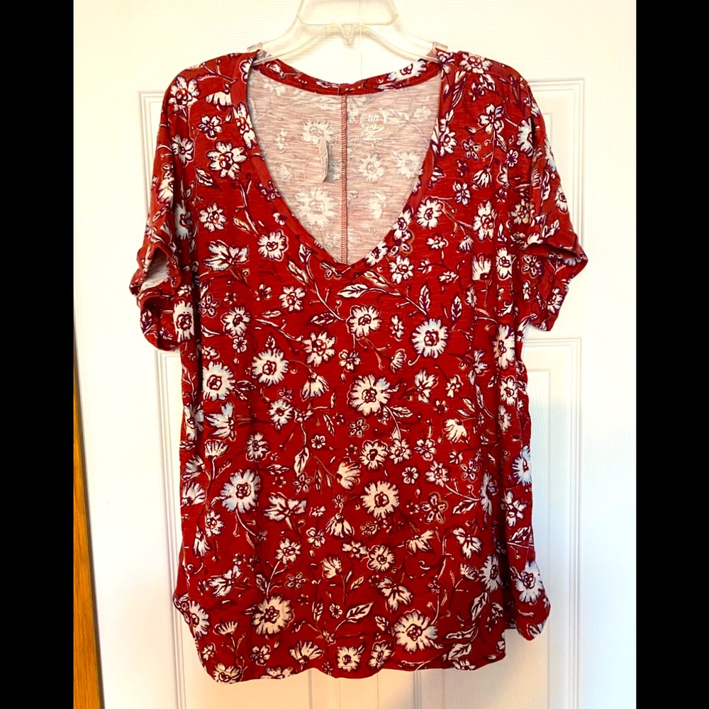 Brand New Maurice’s Floral Top Size 2X - Picture 2 of 9